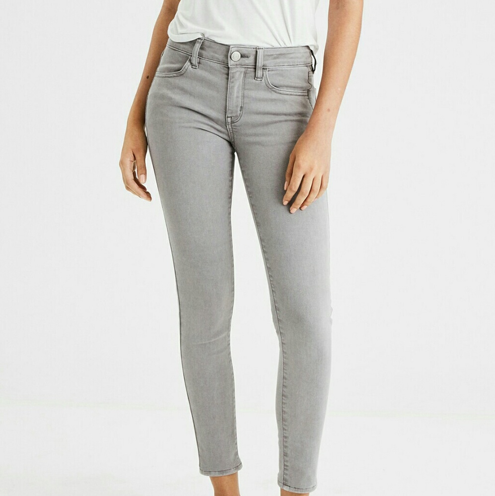 Grey American Eagle jegging crop NWOT
